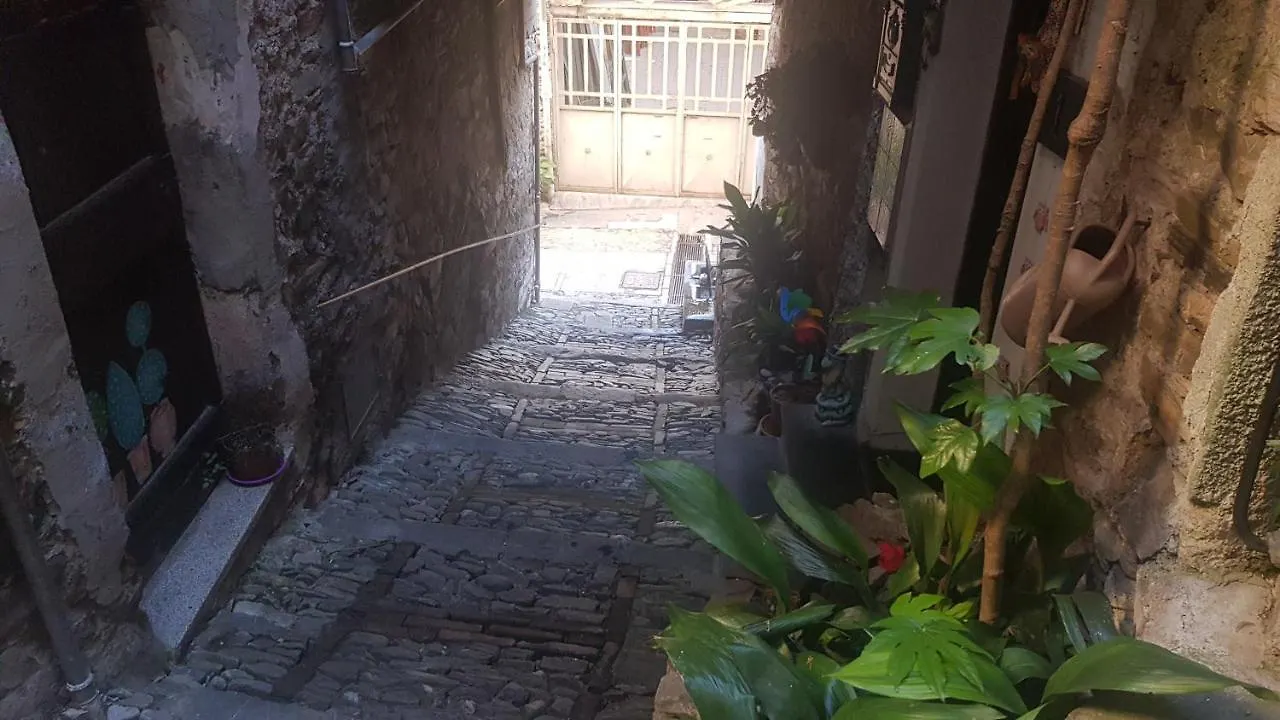 La Casa Blu Di Vezzargo Apartment Badalucco Italy