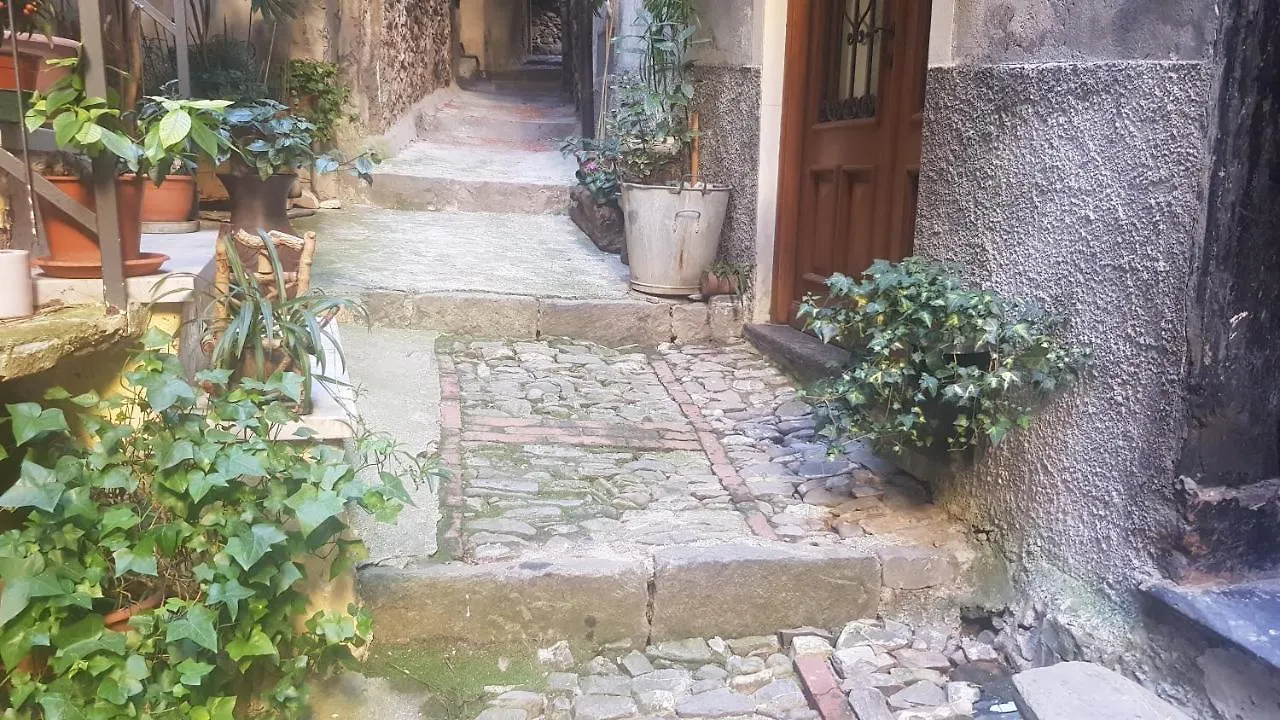 La Casa Blu Di Vezzargo Apartment Badalucco