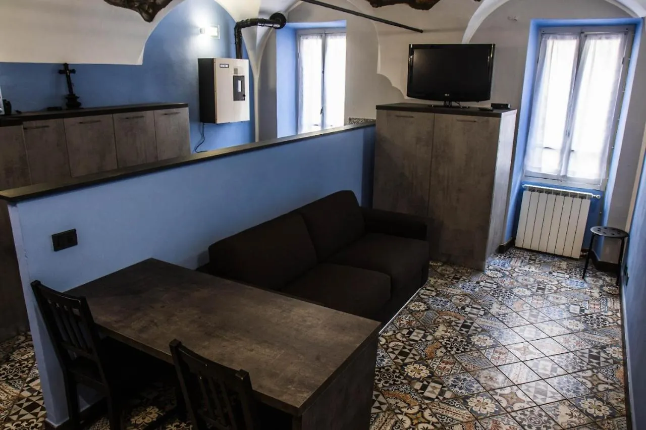 La Casa Blu Di Vezzargo Apartment Badalucco