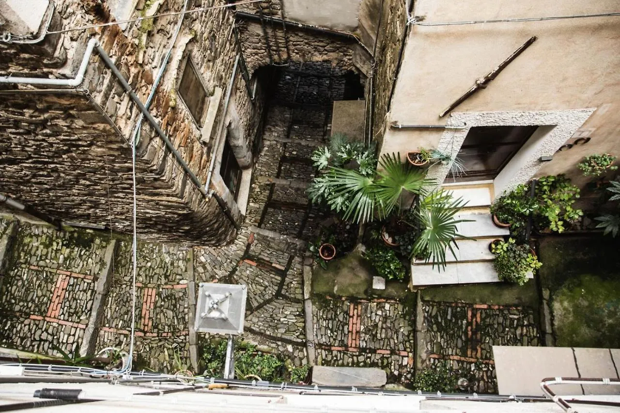 La Casa Blu Di Vezzargo Apartment Badalucco