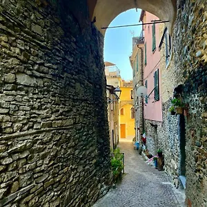 U Sportegu Da E Monti A Giaia Badalucco